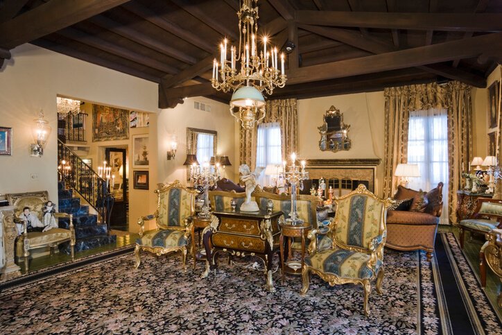 Estate Buyers &Liquidators in Fort Pierce, Vintage antiques buyers Fort Pierce Florida. Updated 2025